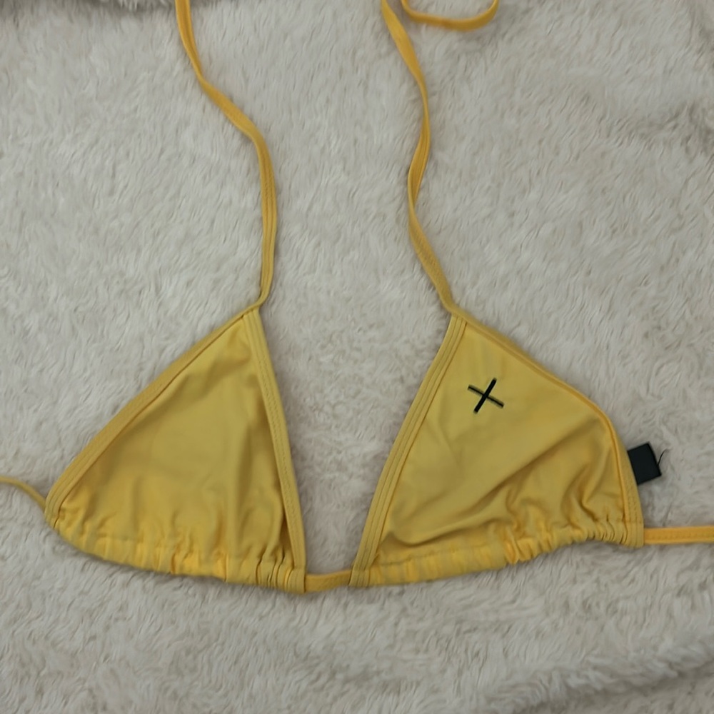 Yellow boutine LA swim top